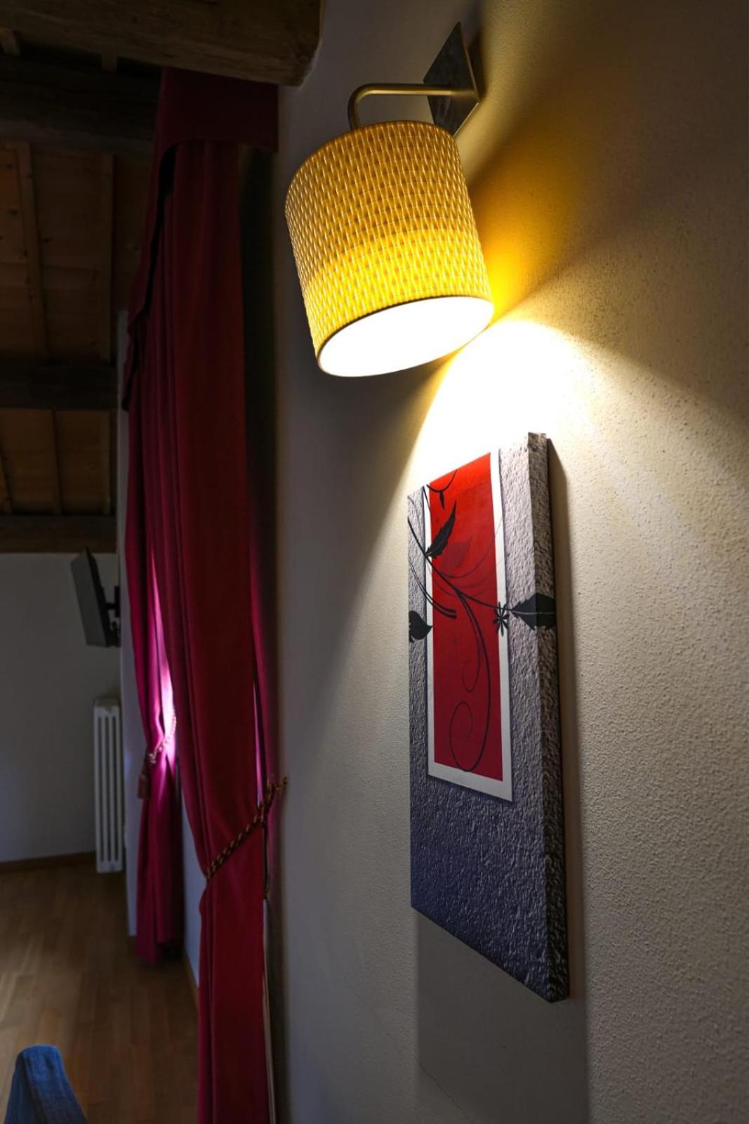 Honey Rooms Ferrara Bagian luar foto